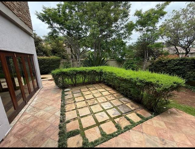 4 BEDROOM PROPERTY TO RENT IN MIDFIELD ESTATE